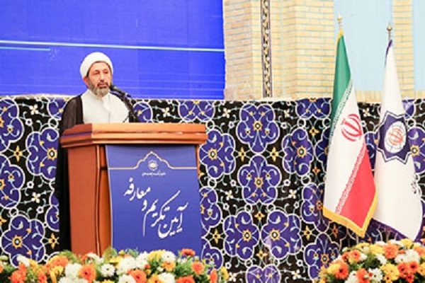 سرلوحه قراردادن بیانیه گام دوم انقلاب از سیاست های سازمان فرهنگ و ارتباطات اسلامی است