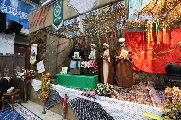 رونمایی از کتاب یادنامه شهدا و تجلیل از پدران و مادران شهدا