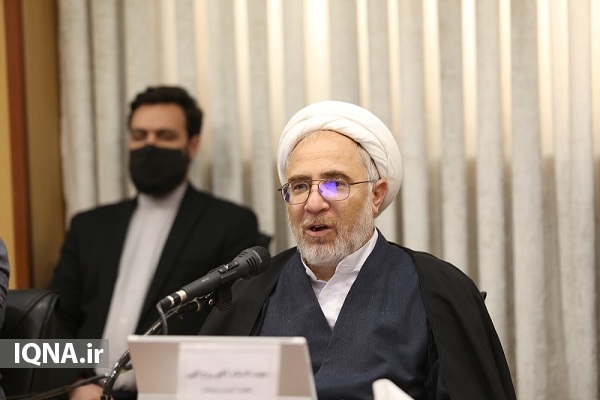 حجت الاسلام و المسلمین روح اللهی معاون آموزش و پژوهش بنیاد بین المللی علوم وحیانی اسراء