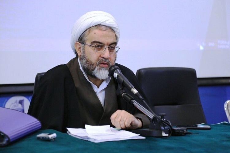 ارسال/ علاسوند: نظریه‌های اسلامی در باب عدالت کلی‌گویی است/ سبحانی: امکان تعامل با فمنیسم وجود دارد