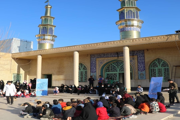 اجرای نمایش &laquo;قوی سفید&raquo; در روستای صاحب&zwnj;الزمان(عج) 