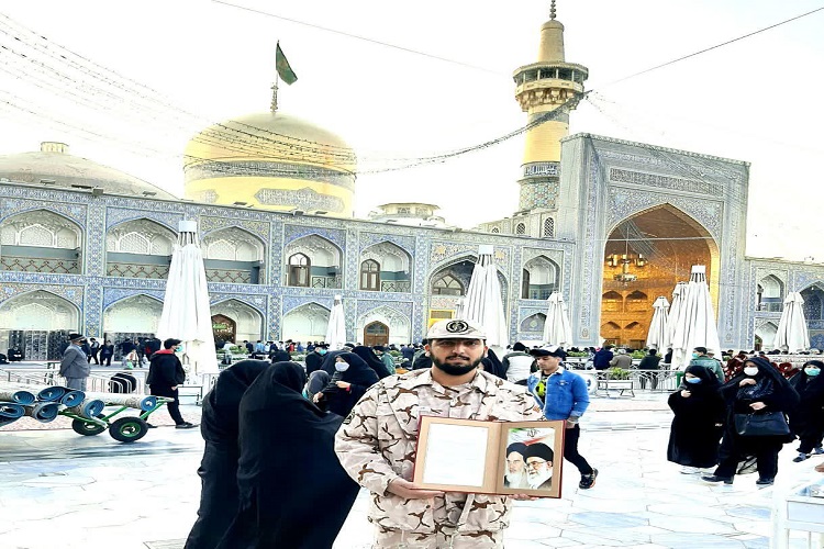 یاسر سیفی مرادی رتبه برتر رشته اذان مسابقات سپاه