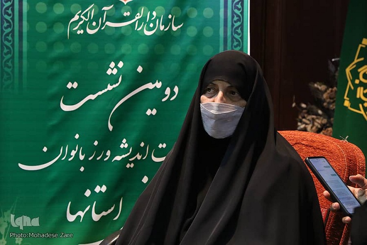 &nbsp;لاله افتخاری، نماینده ستاد مجلس شورای اسلامی و رئیس هیئت اندیشه&zwnj;ورز بانوان قرآنی کشور