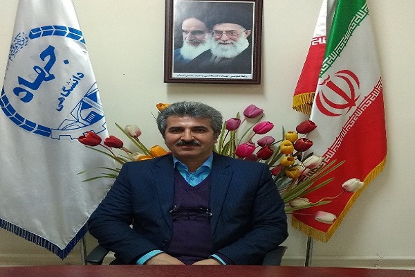 حسین افراخته، عضو هیئت علمی و معاون دانشجویی دانشگاه گیلان
