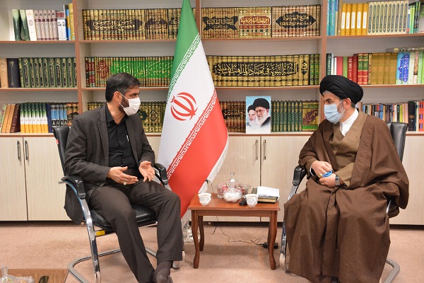 سیدمهدی قریشی نماینده ولی فقیه در آذربایجان غربی سعید محمد دبیر شورای عالی مناطق آزاد کشور