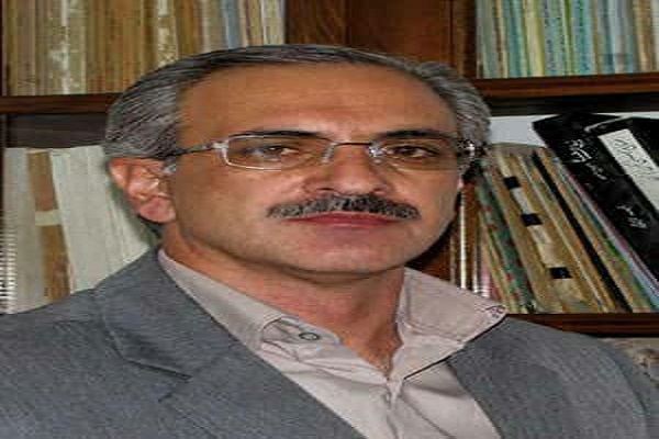مهدی غنی&zwnj;پارسا مدیر اقامتگاه بوم&zwnj;گردی ترلان در روستای ترخین آباد اسدآباد