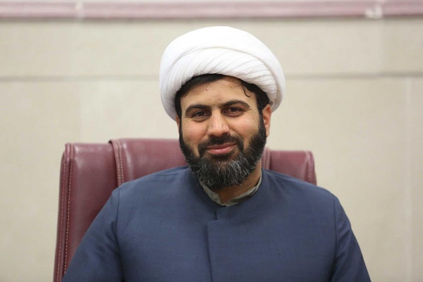 حجت&zwnj;الاسلام علی قاسمی، مدير معارف قرآن و عترت حرم مطهر بانوی کرامت