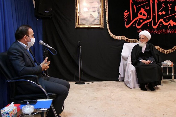 آیت  الله العظمی حسین نوری همدانی، از مراجع تقلید شیعه