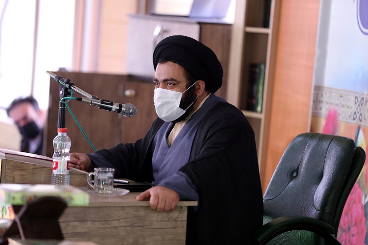 حجت&zwnj;الاسلام والمسلمین سیدبهروز زمانی اصل، رئیس عقیدتی ـ سیاسی فرماندهی انتظامی فارس