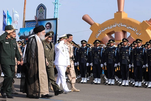 رهبر انقلاب