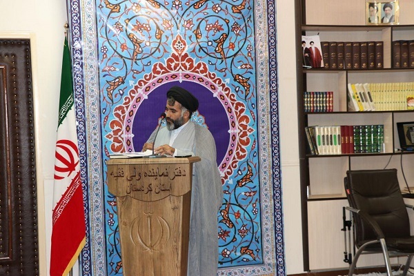 حجت&zwnj;الاسلام سیدمحمد سادات رئیس شورای هماهنگی تبلیغات اسلامی استان کردستان
