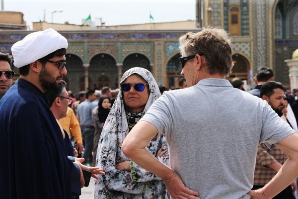 زائران و گردشگران خارجی