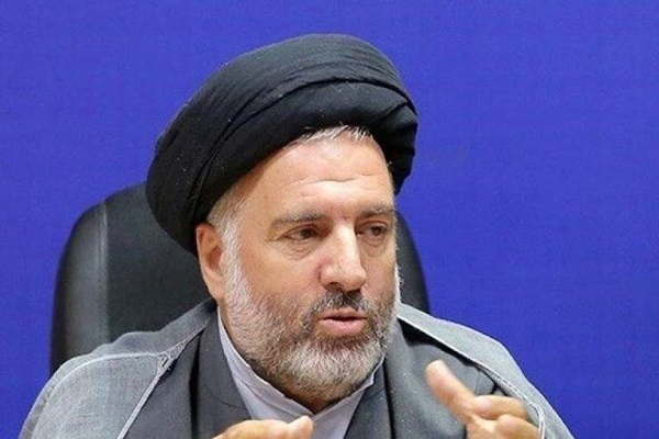 حجت&zwnj;الاسلام&zwnj;والمسلمین سیدمحمد آتش&zwnj;زر، مشاور شهردار قم