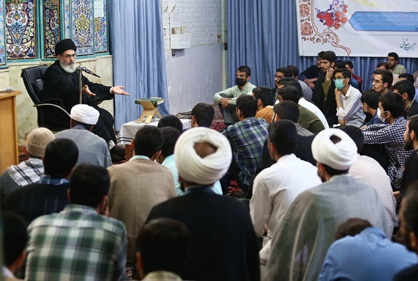 حجت‌الاسلام والمسلمین سیدهاشم الحیدری، دبیرکل جنبش اسلامی عهدالله عراق