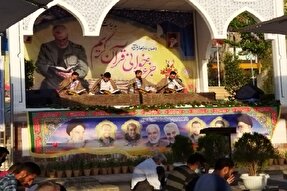 عکس | جزءخوانی قرآن در گلزار شهدای کرمان