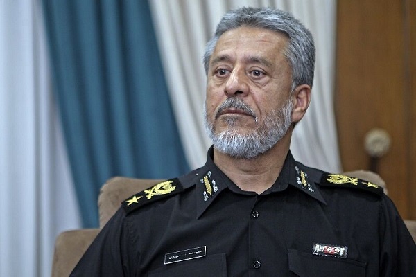بازدید معاون هماهنگ کننده ارتش از نمایشگاه فرهنگی، رزمی «آب تیمور» بازدید معاون هماهنگ کننده ارتش از نمایشگاه فرهنگی، رزمی «آب تیمور»