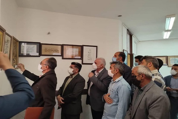 افتتاح نمایشگاه در کتابخانه فردوسی سورشجان