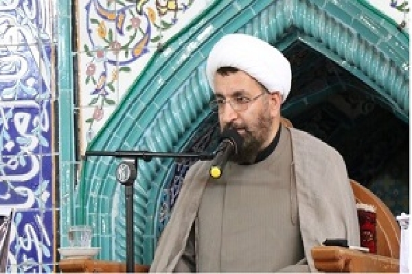 تبیین هویت دینی و ملی نیازمند بیان عالمانه است