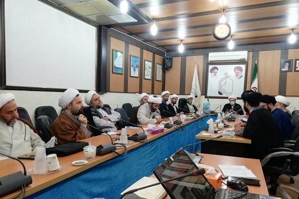 حجت‌الاسلام والمسلمین حمید نیک‌زاد، مشاور وزیر و دبیرستاد همکاریها