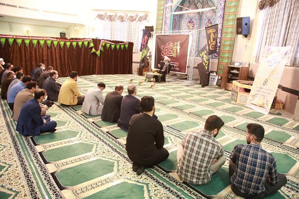 بزرگداشت شهدای حمله تروریستی حرم رضوی در لرستان 