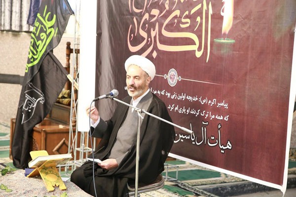 حجت&zwnj;الاسلام والمسلمین اکبر عیدی، نماینده رهبر معظم انقلاب در حوزه بالکان