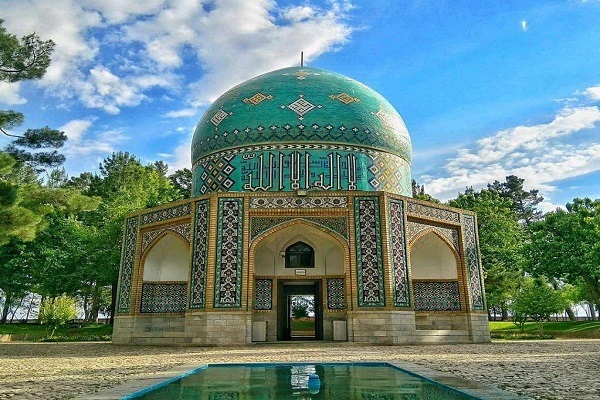 آرامگاه عطار نیشابوری