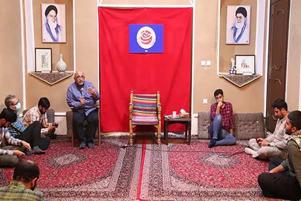 شب&zwnj; زنده&zwnj;داری هنرمندان یزدی به مناسبت میلاد کریم اهل&zwnj;بیت