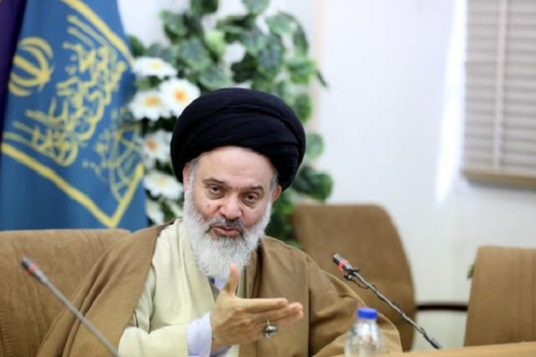 آیت الله سید هاشم حسینی بوشهری، رئیس کانون اساتید