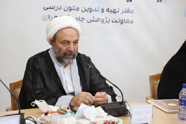 حجت&zwnj;الاسلام رضا حبیبی، مدیر دفتر تدوین متون و منابع درسی جامعه&zwnj;الزهرا(س)