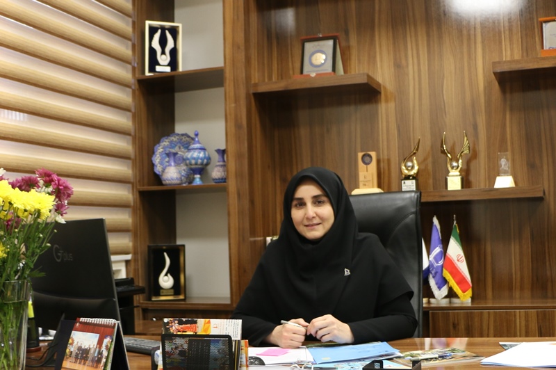 زینب موذن&zwnj;زاده، دبیر جشنواره فرهنگی&ndash;زیارتی دانشجویان بین&zwnj;الملل سراسر کشور