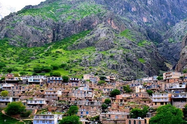 آشنایی با جاذبههای گردشگری سروآباد آشنایی با جاذبههای گردشگری سروآباد