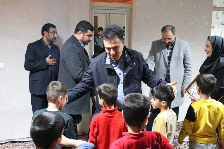 کودکان بی سرپرست،ب یلدا