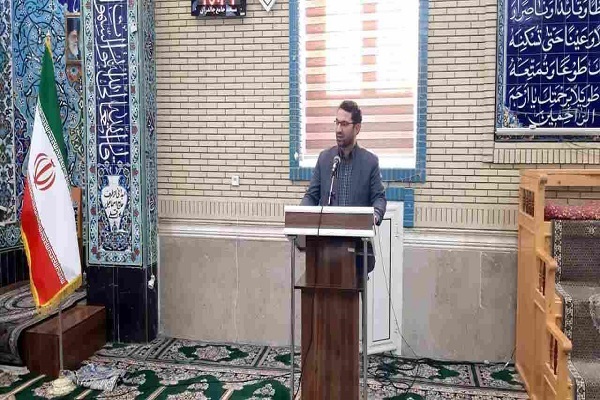 نظام اسلامی با تکیه بر ملت از گذرگاه‌های تاریخی عبور می‌کند