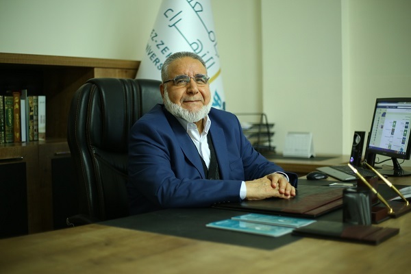 شیخ مصطفی مسلم در زمان تصدی ریاست دانشگاه «جامعة الزهرا» در شهر غازی عنتاب در ترکیه