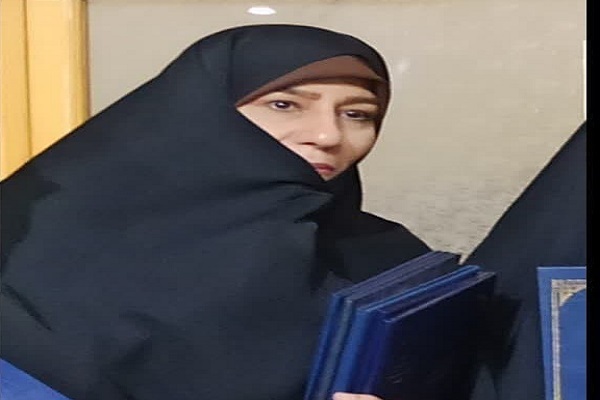 نسرین رضانیا بانوی قرآنی