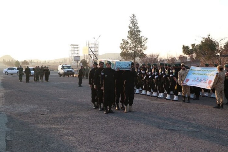 تشییع پیکر یک شهید گمنام دوران دفاع مقدس در البرز تشییع پیکر یک شهید گمنام دوران دفاع مقدس در البرز