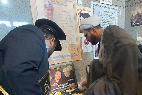 مزار شهید مظفری‌نیا غبارروبی و عطرافشانی شد
