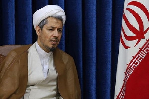 حجت‌الاسلام والمسلمین علی عرب‌پور، مدیر ستاد اقامه نماز قم