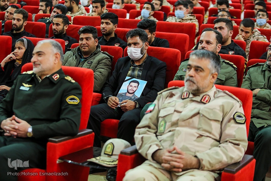 سربازی برای تربیت یک نسل ضروری است