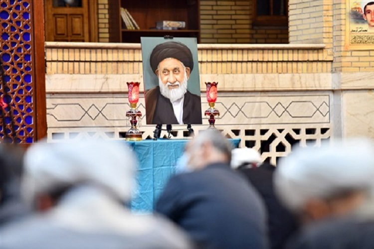 مرحوم حجت الاسلام طباطبایی استاد اخلاق