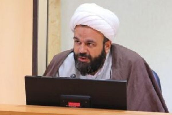 حجت‌الاسلام‌والمسلمین مرتضی استقامت، عضو هیات رئیسه شورای اسلامی شهر قم
