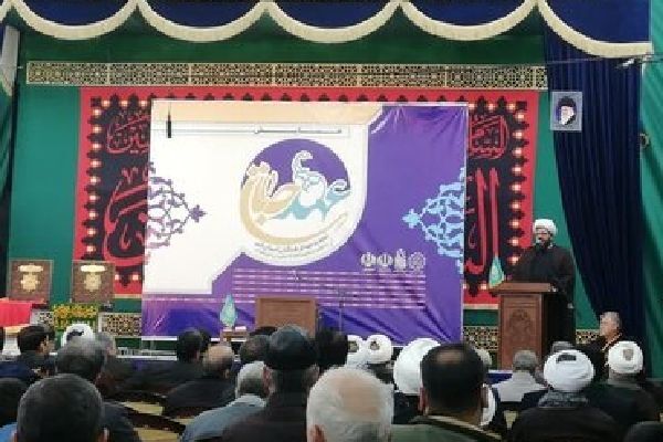 همایش عهد جانان، تجدید بیعت فرهنگیان قم با امام زمان(عج) برگزار شد