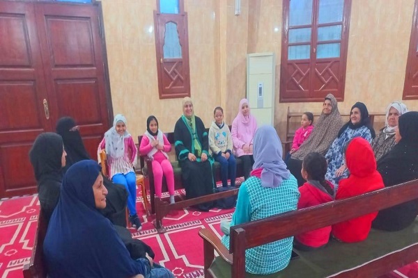 استقبال گسترده از محافل قرآنی ویژه بانوان در مصر+عکس