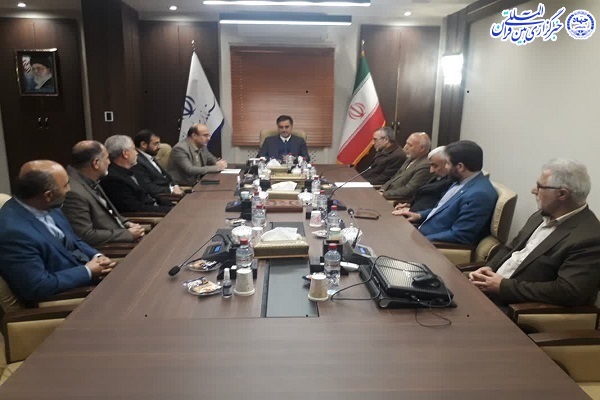 نشست استاندار مازندران با مسئولان دفاتر کانون‌های خدمت رضوی
