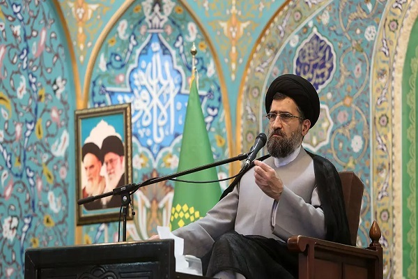 حجت‌الاسلام‌والمسلمین حسینی قمی، سخنران حرم بانوی کرامت