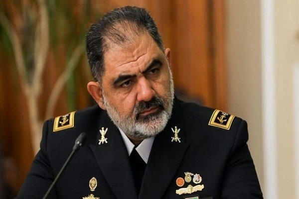 امیر دریادار ایرانی فرمانده نیروی دریایی ارتش