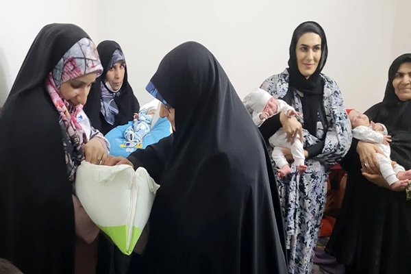 حضور معاون رئیس جمهور در منزل چهارقلوهای یزدی