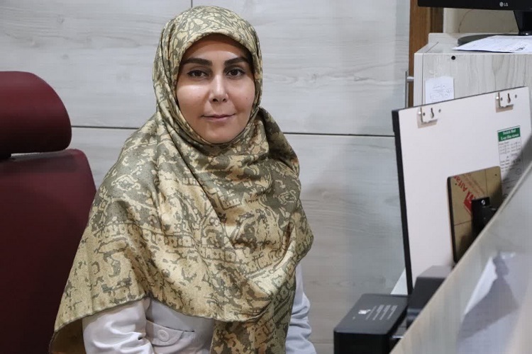 لیلا رمضانی متخصص رادیولوژی، دهان فک و صورت