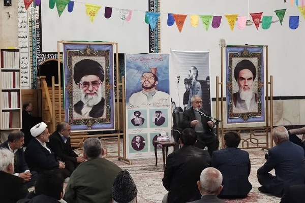 گرامیداشت شهید نواب صفوی با حضور عبدخدایی دبیر کل فدائیان اسلام در گنبد