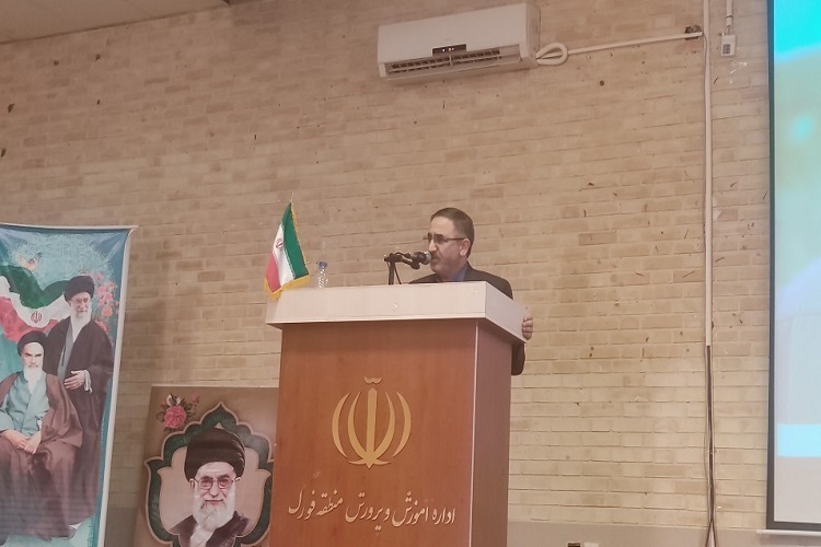 قاسم احمدی لاشکی، معاون حقوقی و امور مجلس وزارت آموزش و پرورش